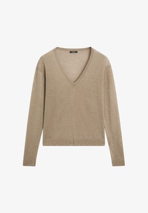 Beżowy sweter z długim rękawem, dekoltem w serek i prążkowanymi mankietami. Wykonany z miękkiego dzianinowego materiału, o luźnym kroju i prostym brzegu.