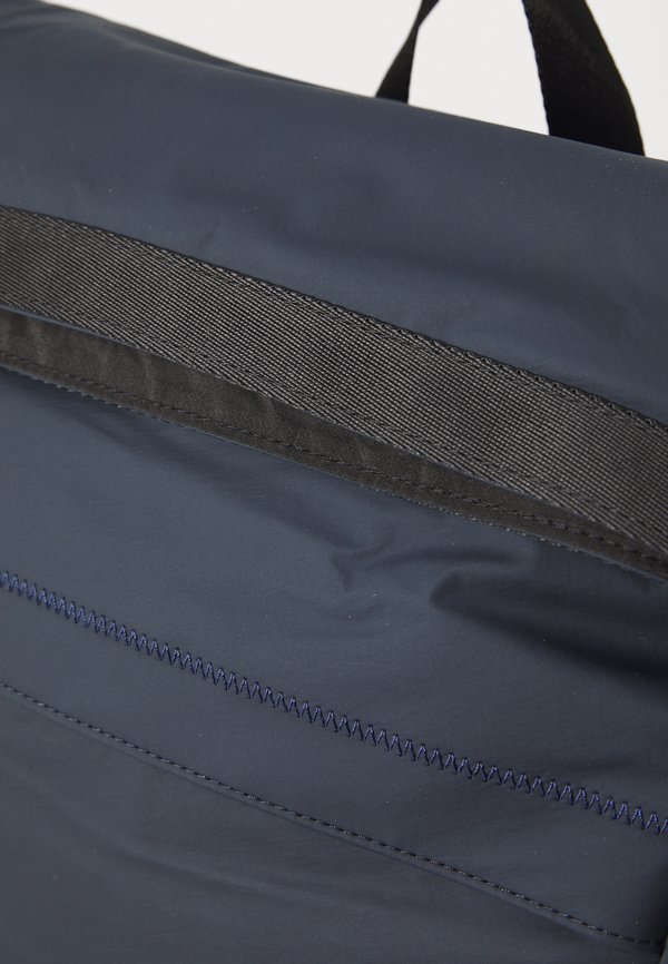 ROLLTOP BACKPACK UNISEX - Rucksack3