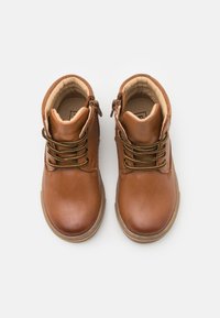 Friboo LEATHER - Botines con cordones - cognac