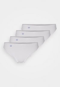 Lot de quatre slips en coton blanc, avec une texture lisse, une taille élastique et un petit logo à l'avant.