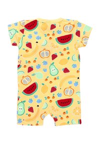 Kurzarmpullover in Gelb mit einem Früchte-Muster, das Wassermelonen, Erdbeeren, Zitronen und andere Früchte in verschiedenen Farben zeigt. Weiches Baumwollmaterial.