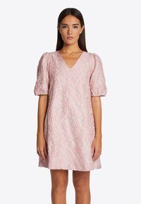 Rich & Royal - V-NECK - Jurk - rose quartz Miniatuurafbeelding 1