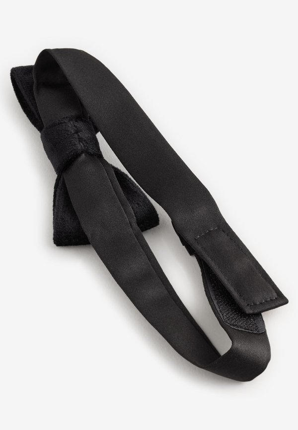 VELVET BOW TIE – Fliege