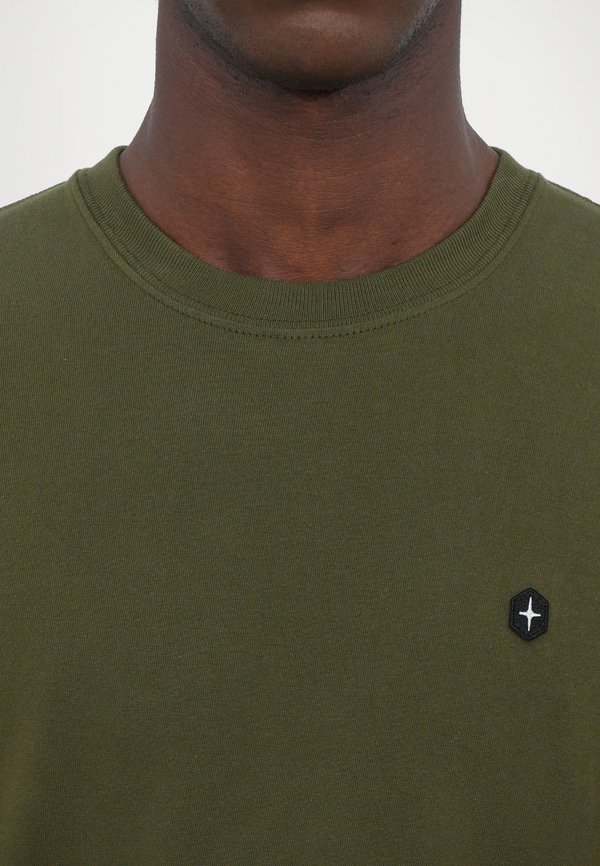 MICHAEL TEE - Basic T-shirt - olive3
