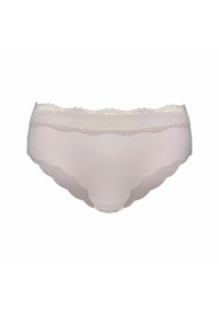 Jasnoróżowe majtki wykończone koronką, z ząbkowanym wzorem przy pasku, wykonane z gładkiej, elastycznej tkaniny zapewniającej wygodę i dopasowanie.