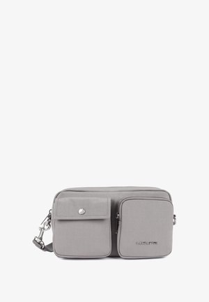 Borsa a tracolla grigia in tessuto con due scomparti con zip, uno dotato di pattina, hardware in argento e dettaglio con logo.