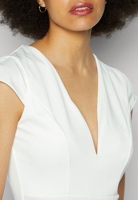 WAL G. SHORT SLEEVE JUMPSUIT - Macacão - white