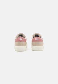 Calvin Klein Jeans CLASSIC CUPSOLE LACEUP - Sportbačiai - eggshell/ash rose