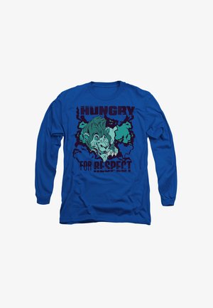 Langärmliges blaues T-Shirt aus Baumwolle, mit einem grünen Löwengrafik und dem Text "HUNGRY FOR RESPECT" in fetter schwarzer Schrift.