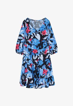 Blomsterkjole lavet af blødt stof med en marineblå baggrund, der har blå og pink blomster mønstre, V-hals og trekvart puffærmer.
