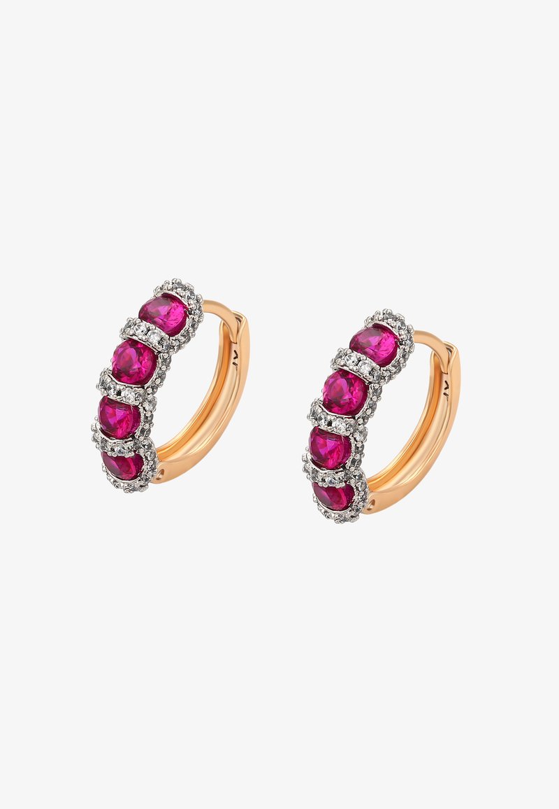 Orecchini a cerchio in tono oro che presentano cinque pietre ovali rosa incastonate in accenti tono argento con piccole gemme trasparenti, creando un design a strati.