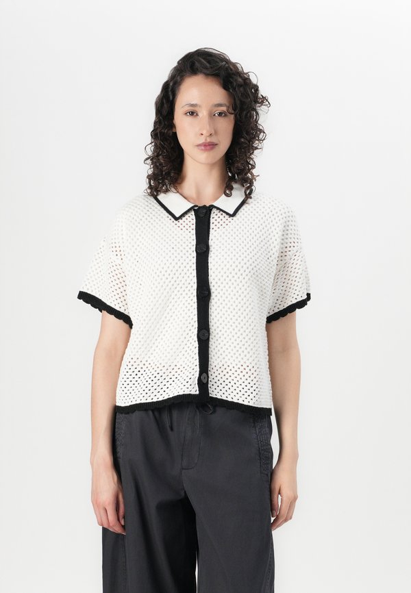 COLLARED  - Button-down blouse - milk