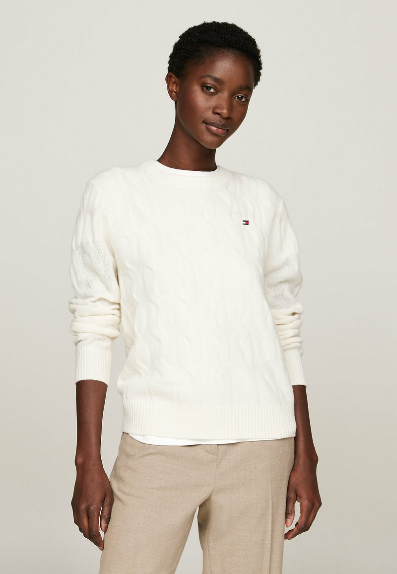 Tommy Hilfiger SOFT CABLE - Jersey de punto - ivory petal