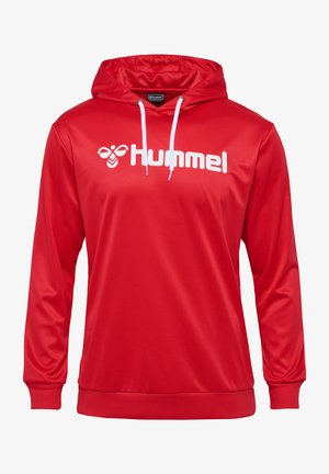 Hoodie rouge en tissu lisse et léger, avec une poche kangourou à l'avant, des cordons blancs et un grand logo "Hummel" blanc sur la poitrine.