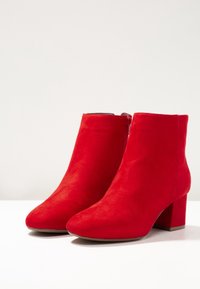Anna Field Ankle boot