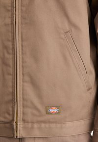 Dickies LINED EISENHOWER JACKET - Lengva striukė - mushroom