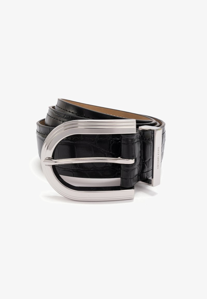 Ceinture en cuir noir avec texture motif crocodile et une grande boucle rectangulaire argentée arrondie.