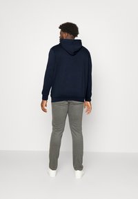 Jack & Jones JJELOGO HOOD PLUS SIZE - Hoodie - dark blue
