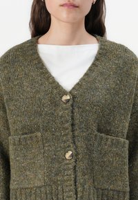 Vero Moda VMINGRID V-NECK  - Adīta jaka - grape leaf
