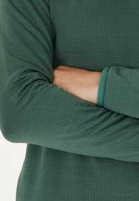 Endurance VIRONIC WAFFLE MIDLAYER - Pitkähihainen paita -  mallard green