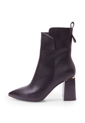 Classic ankle boots - nero