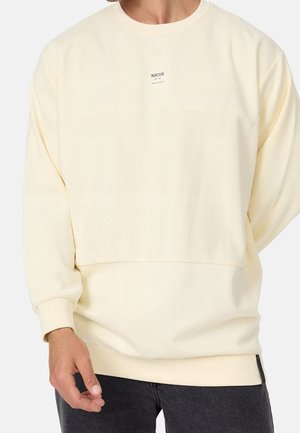 Sweater - white