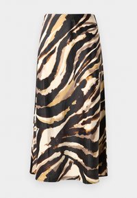 Midiskjørt i satin med et dristig tigerstripemønster i svart, brunt og kremtoner. Flytende design med en sideslitt detalj.