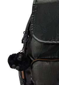 Kipling Zaino - glorious copper