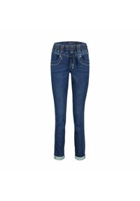 Denim jeans med en mørkeblå vask, elastisk talje, snor i taljen, to forlommer og oprullede ben i anklen.