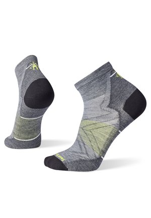 RUN ZERO CUSHION ANKLE - Träningssockor - medium gray