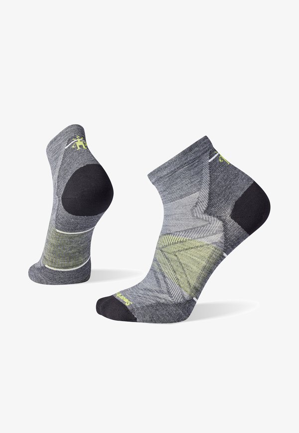RUN ZERO CUSHION ANKLE SOCKS - Sports socks - medium gray