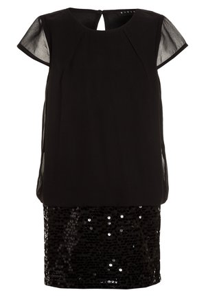 Abito nero con sovrapposizione trasparente a maniche corte e parte inferiore decorata con paillettes. Presenta un collo alto e un dettaglio a occhiello sulla schiena.