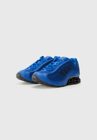 adidas Originals MEGARIDE UNISEX - Trainers - team royal blue/core black/core black
