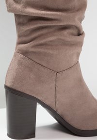 New Look Laarzen met hoge hak - light brown