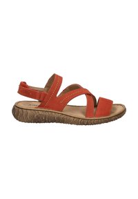 Sandal de cuero rojo con múltiples correas entrecruzadas, talón abierto y suela texturizada marrón. Presenta costuras a lo largo de los bordes.