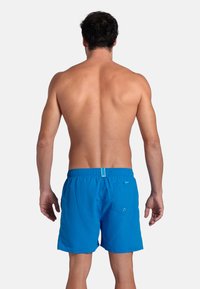 Arena FUNDAMENTALS - Shorts da mare - blue lake soft green