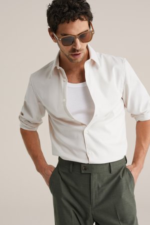 Ametlik pluus - white