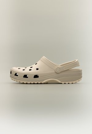 Crocs, CLASSIC HEARTS CUT OUT CLOG UNISEX - Clogs - frappé