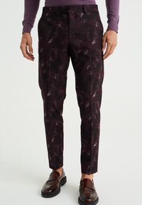 WE Fashion Spodnie garniturowe