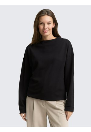 Sweater - deep black