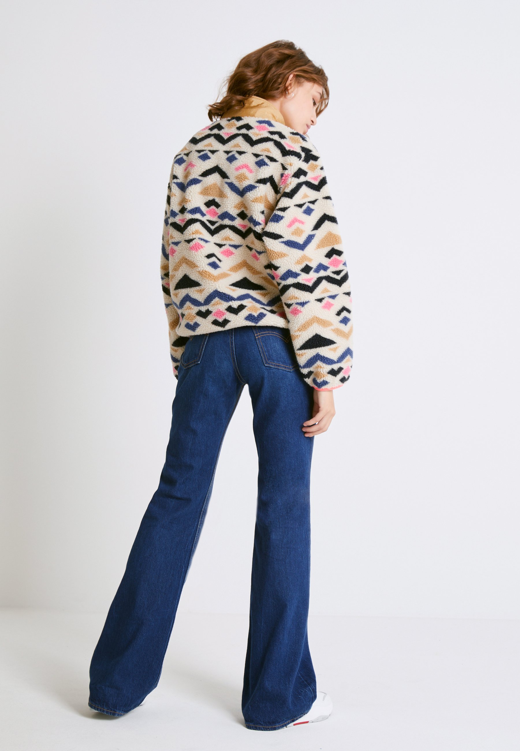 levi's fleece sweater