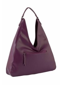 Sac hobo en cuir violet avec une large ouverture, une silhouette allongée, une bandoulière unique et une poche avant zippée ornée d'un détail à pompon.