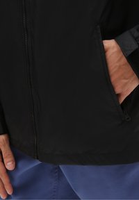 Vans Let jakke / Sommerjakker - black