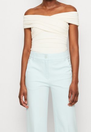 T-shirt print - salmon