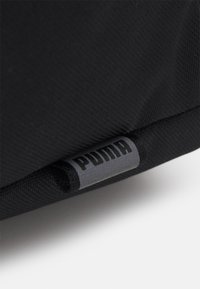 Puma FUNDAMENTALS SPORTS BAG S UNISEX - Sportovní taška - black