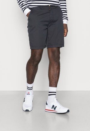 STUART GARMENT - Shorts - night
