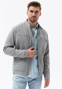 Ombre Kevyt takki - grey