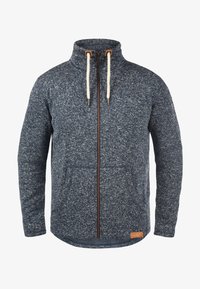 Nevybrané, insignia blue