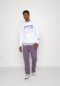 Levi's® GRAPHIC CREW - Camisola - poster summer crew white