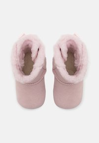 UGG BAILEY - Spedbarnsko - seashell pink